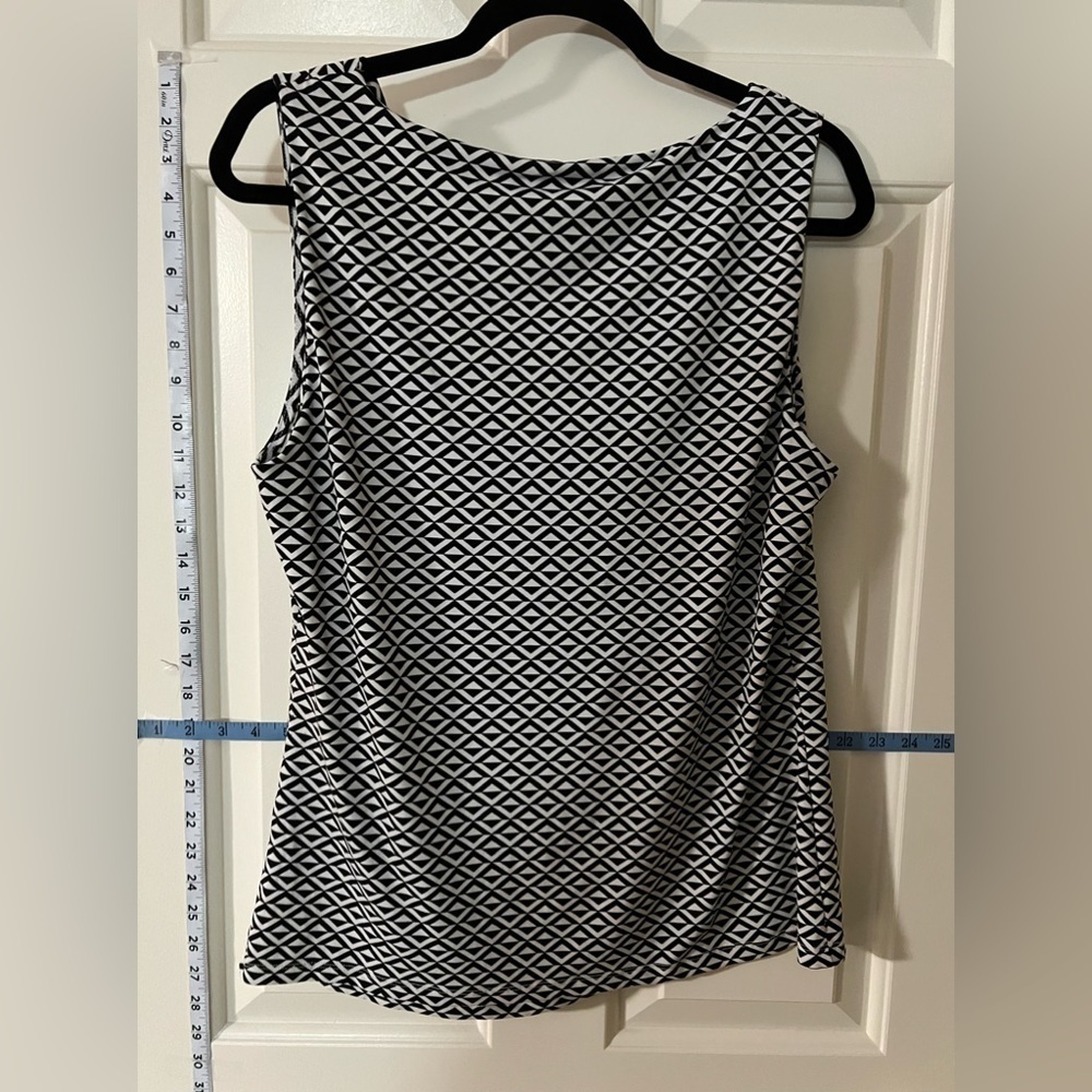 Ivanka Trump Sleeveless Blouse Top, Large - Picture 4 of 10